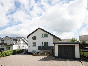 Holiday house Tolles Ferienhaus in Schmallenberg mit Parkplatz - Bestwig - image1