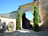 Château Bourg-de-Visa Enregistrement extérieur 1