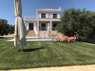 Villa Kamaria Buitenaudio-opname 1