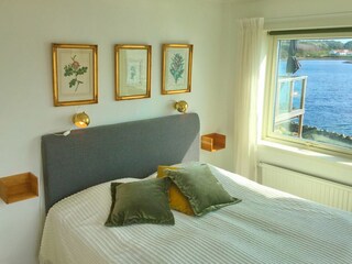 Schlafzimmer 1 mit Doppelbett