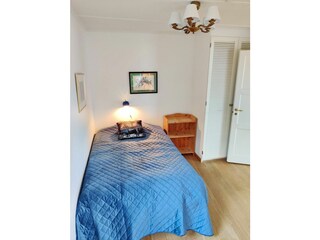 Schlafzimmer 4 mit Einzelbett