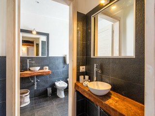 Farmhouse Sestino Features 16