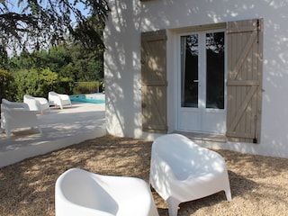 Cosy shaded areas invite you to relax