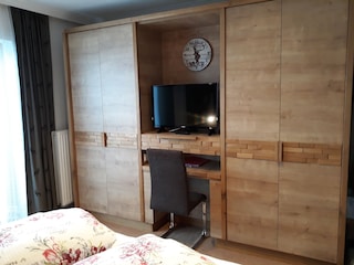 2. Schlafzimmer (bei 3-4 Personen)