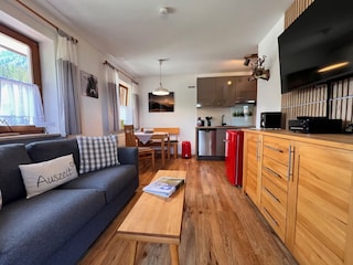 Blick ins Wohnzimmer