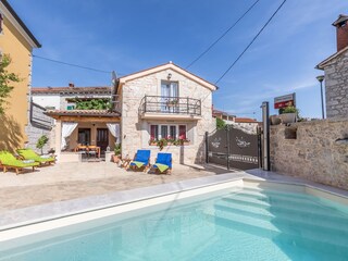 Casa per le vacanze Varvari Registrazione all'aperto 2