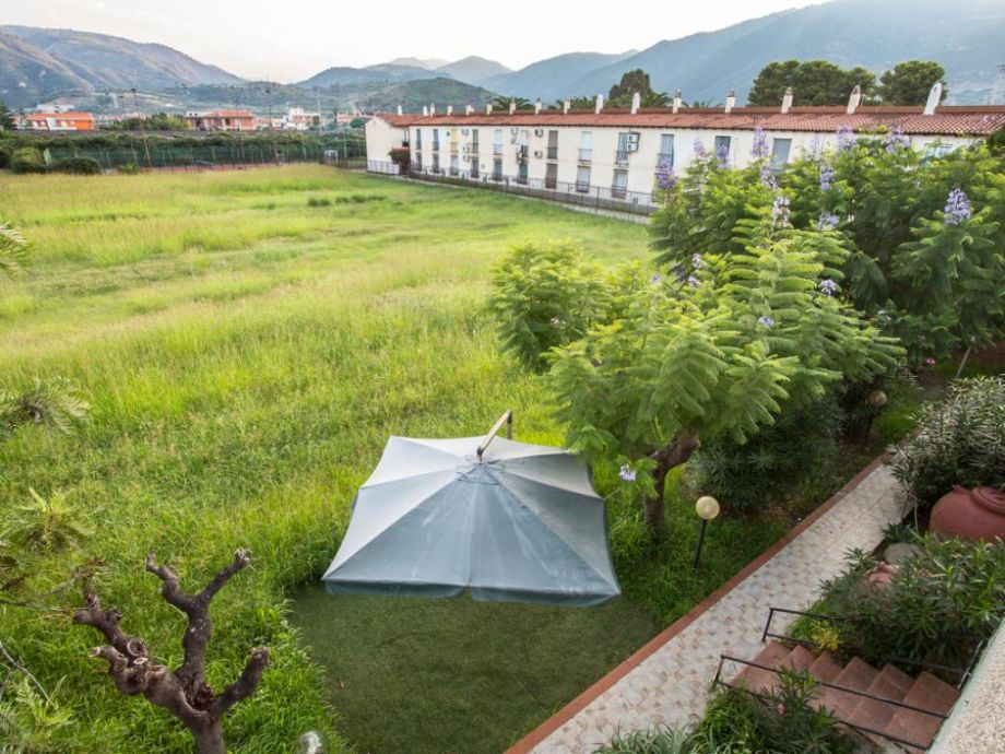 Der Garten Beachvolleyball ferienwohnung villa luraschi iii sizilien messina Der Garten Beachvolleyball ferienwohnung villa luraschi iii sizilien messina