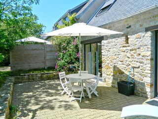 Terrasse kl. Haus