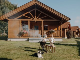 Sommer mit Familie und Hund