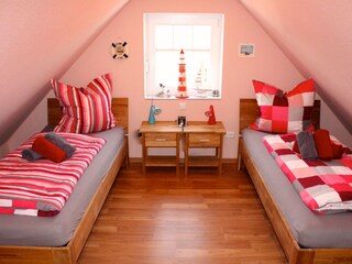 2. Schlafzimmer