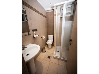 Apartment Hanioti Bathroom 10