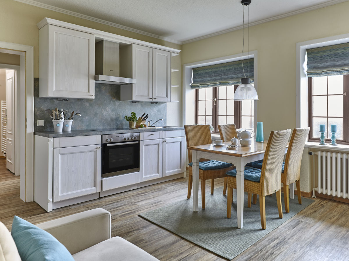 ferienwohnung möwennest, insel sylt frau svenja dahms Küchenzeile Svenja ~ ferienwohnung möwennest, insel sylt frau svenja dahms