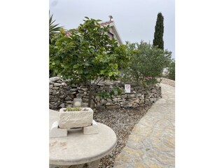 Vakantiehuis Sutivan Buitenaudio-opname 28