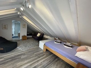 Dachgeschoss separat zubuchbar - für 2 Gäste geeignet