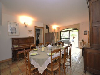 Villa Fournès Caratteristiche 33