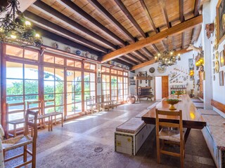 Villa Sant Jordi Caratteristiche 31