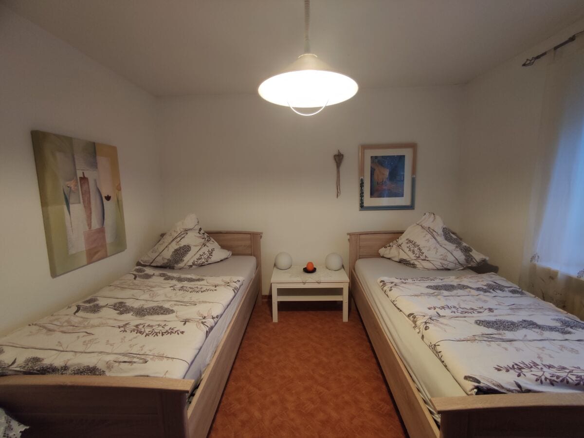 Schlafzimmer mit Einzelbetten