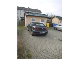 Parkplatz und Abstellraum für Räder