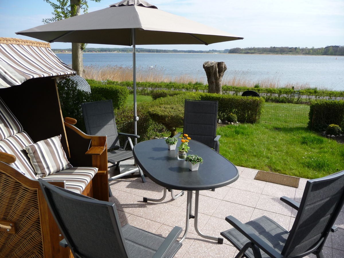 Terrasse mit traumhaftem Blick auf den Sellinersee