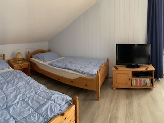 Schlafzimmer 2 oben