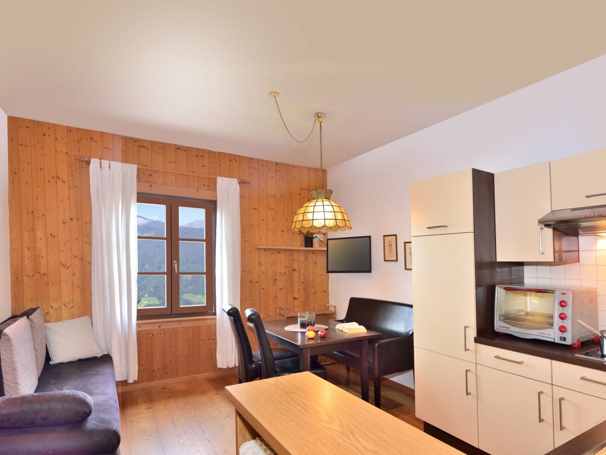 Ferienwohnung Bad Burgstall, Brixen, Firma Bad Burgstall - Frau Adele