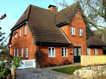 Holiday apartment Haus Utmar (links)