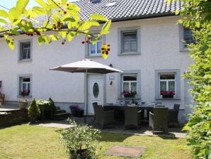 Holiday house Geräumiges Ferienhaus in Ouren mit Infrarotsauna - Lützkampen - image1