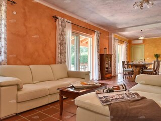 Villa Nedescina Kenmerken 11