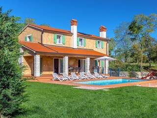 Villa Nedescina Buitenaudio-opname 2