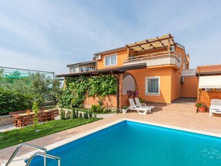 Appartement Višnjan Buitenaudio-opname 1
