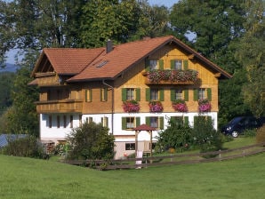 Apartamento vacacional Gartenglück im Landhaus Jenn