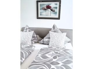 Schlafzimmer2