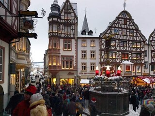 Marketplace in Bernkastel-Kues.