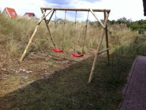 Beautiful villa on Terschelling in the dunes, 150 meters away - Midsland - image1