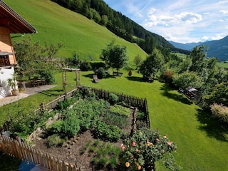 großer Garten