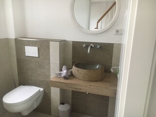 Gäste-WC EG