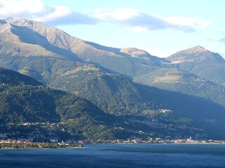 Vakantiehuis Pianello del Lario Omgeving 17