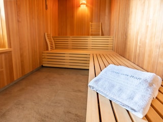 Biosauna im Souterrain des Nachbarhauses