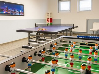 Dart, Tischtennis und Kicker im Nachbarhaus