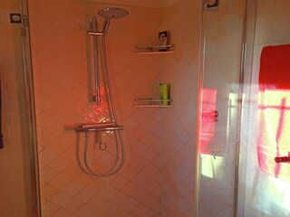 Holiday house Montagnac-Montpezat Features 24
