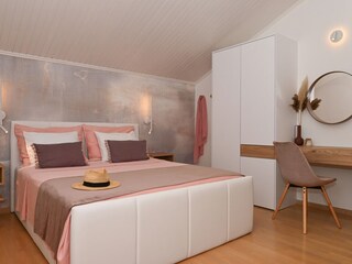 Schlafzimmer 3
