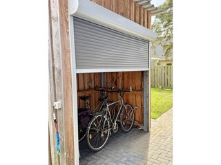 Fahrrad Unterstand mit Lademöglichkeit verschließbar