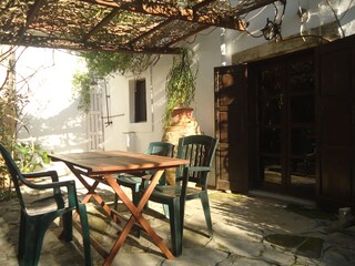 Cottage Listaros Outdoor Recording 3