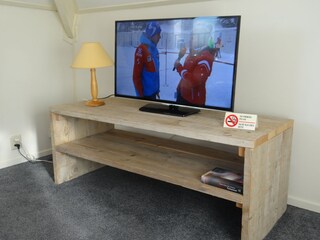 Mit Fernseher