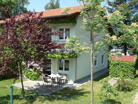 Ferienwohnung in der Waldstr 8b im EG