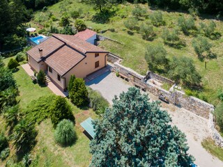 Picture of the house, taken by a drone