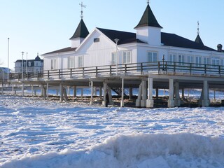 Ahlbecker Seebrücke von der Seeseite