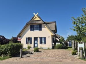 Ferienhaus Hüs Kiek Inn - Zierow - image1