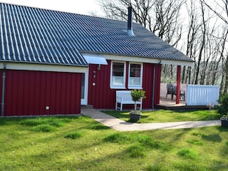 Eingangsbereich und Terrasse