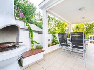 Appartamento per vacanze Njivice Registrazione all'aperto 5